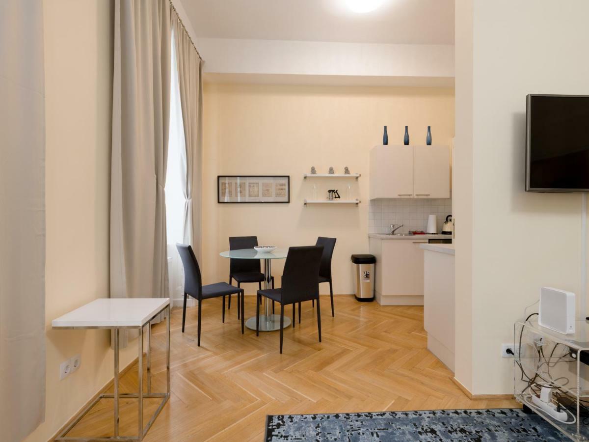 Vienna Apartment Stadtpark Exteriör bild